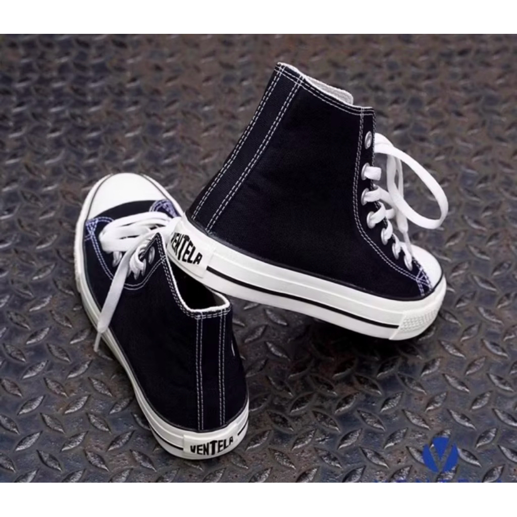 PRELOVED Veneta Sepatu Kanvas Hitam Ethnic High tersedia UK 40