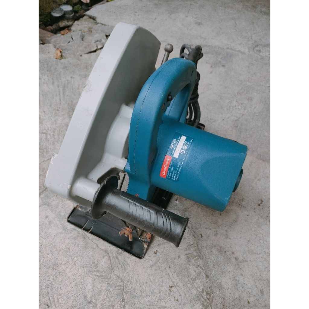 circular saw bekas Dongcheng DMY235  9inch kondisi normal siap pakai kerja