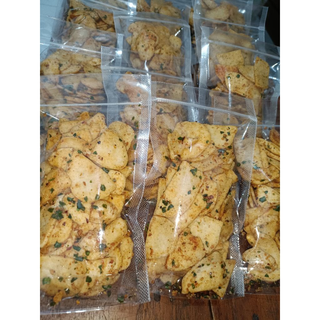 

500gr 35k, 250gr 20k,, terbuat dari baso ikan premium