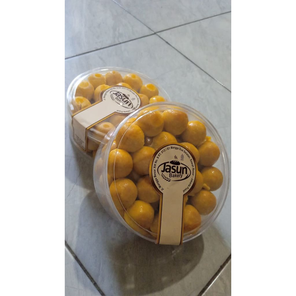 

Kue Kering isi 500 gram By Jasun Bakery