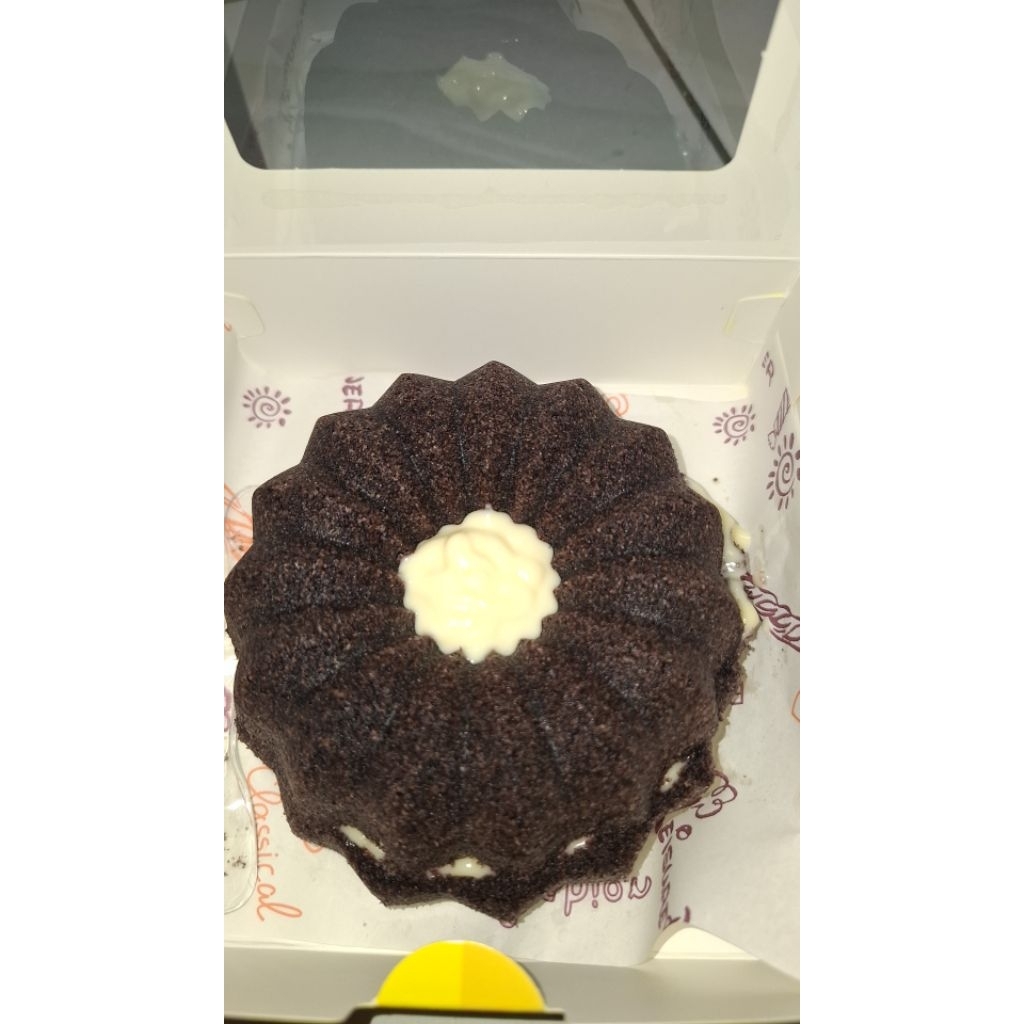 

Bolu ketan hitam lumer size loyang 12cm