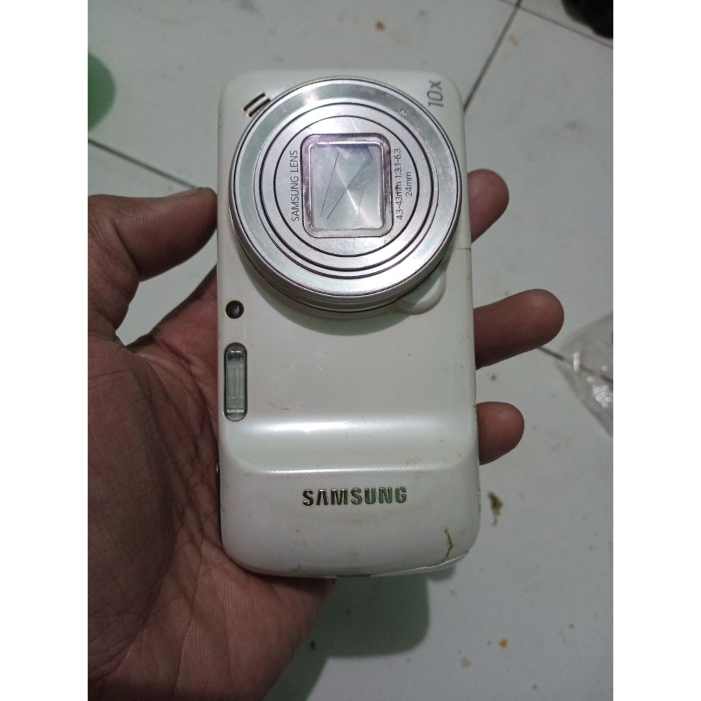 samsung s4 zoom minus baca deskripsi