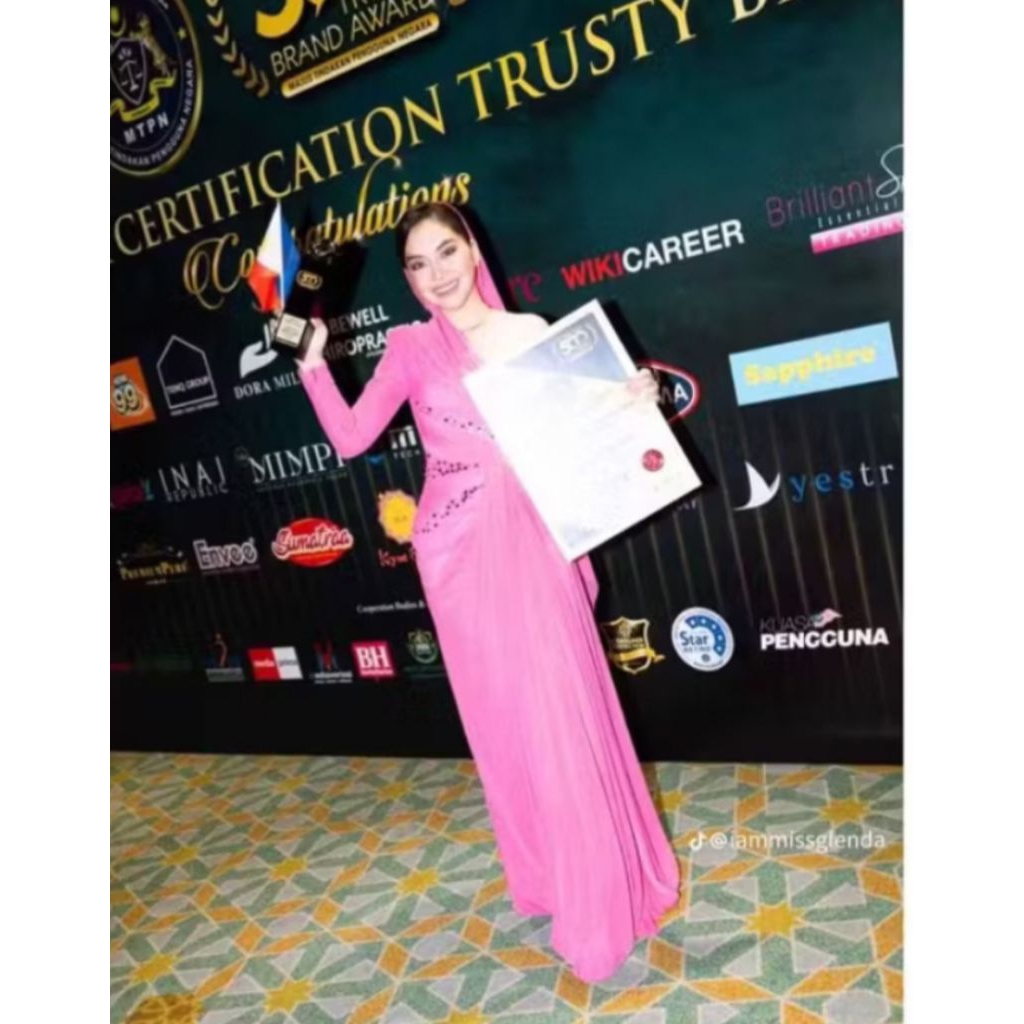 Skincare Miss Glenda 4 & 10paket / Skincare Glowing Skin Bee3RL1_% Original