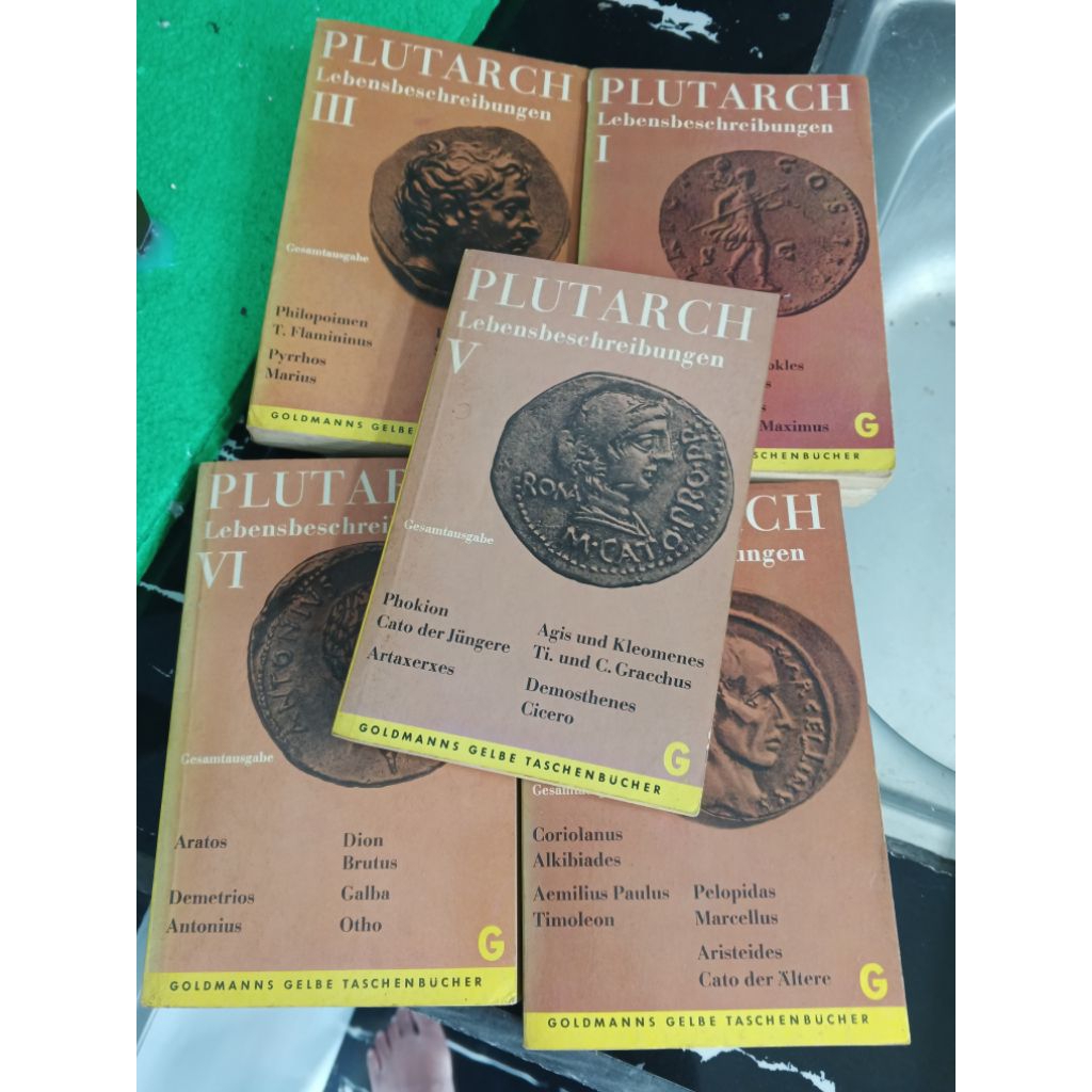 

5 buku plutrach