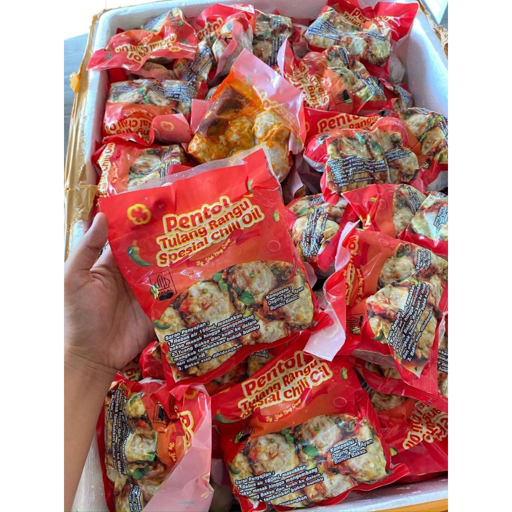 

pentol tulang rangu Chili oil Bu yuk ning