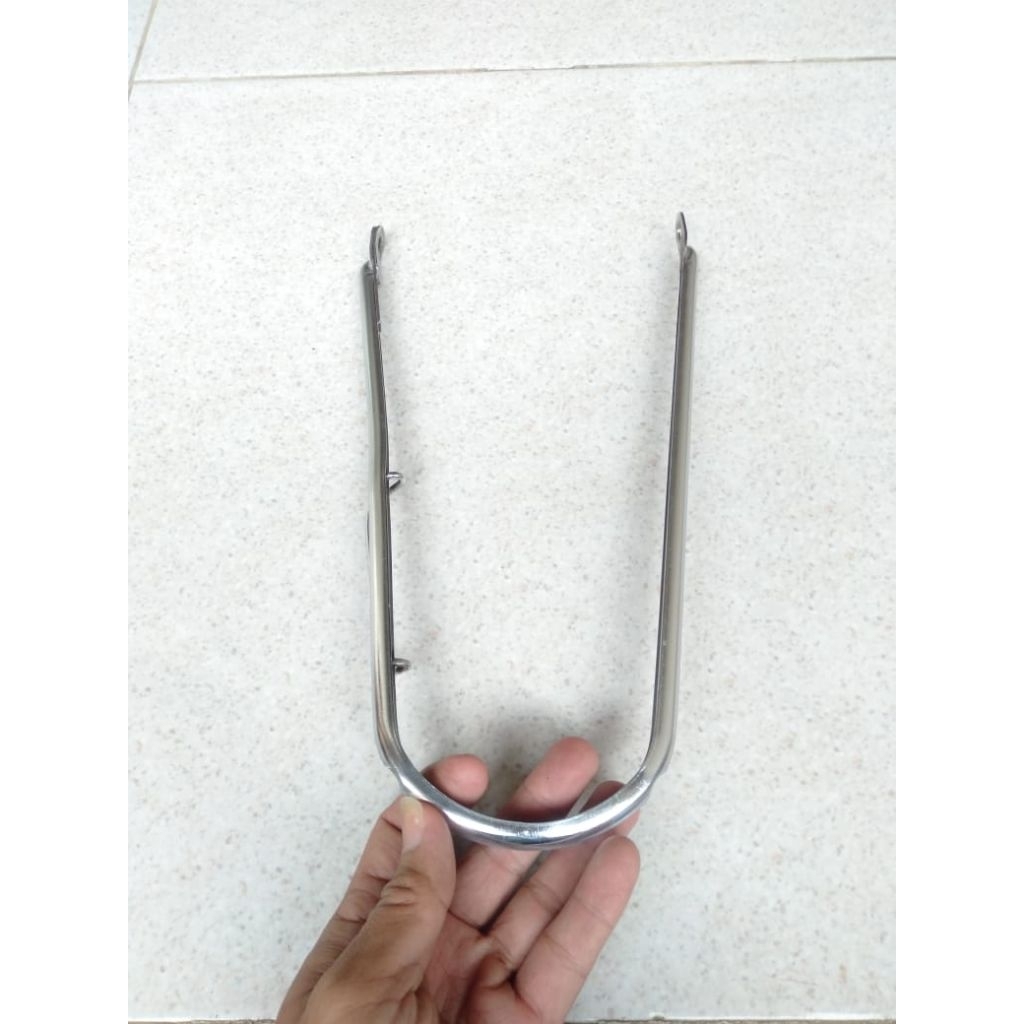 Bracket Dudukan Spakbor Depan GL125 GL100 GLK K5 CB100 Original