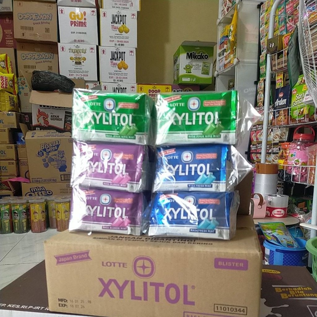 

XYLITOL / PERMEN KARET (harga untuk 1 Bungkus)
