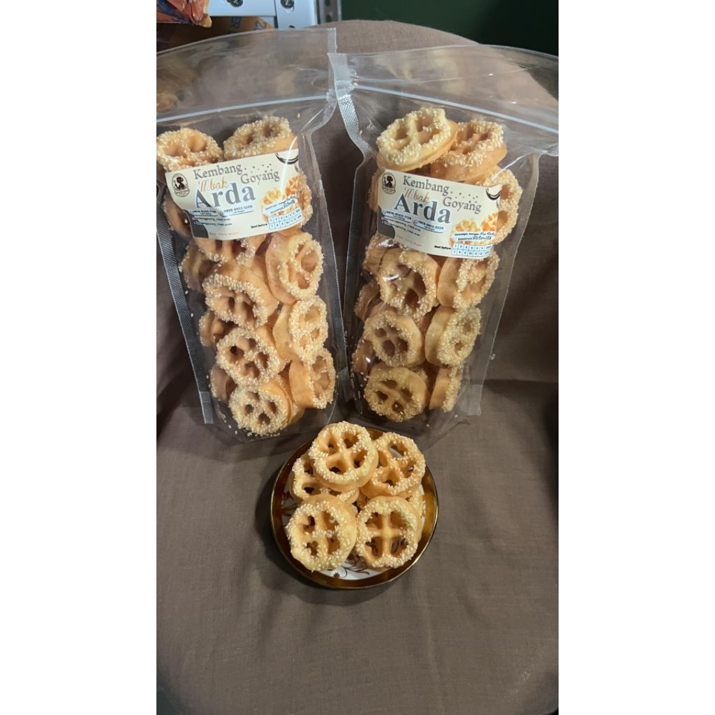 

kembang goyang mbak arda