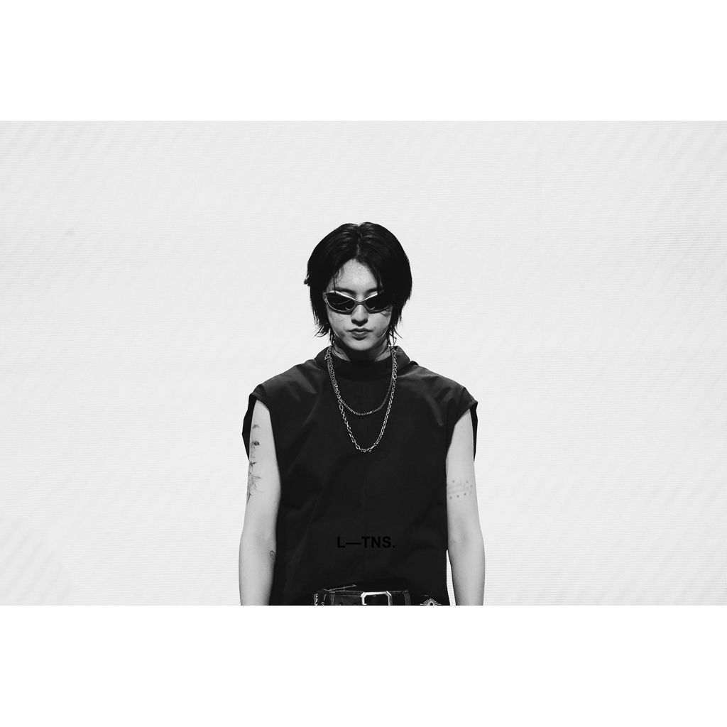 

BUBBLE WRAP & PACKING