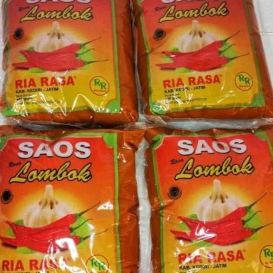 

4 bungkus saos tomat dan saos lombok Ria rasa kemasan 450g