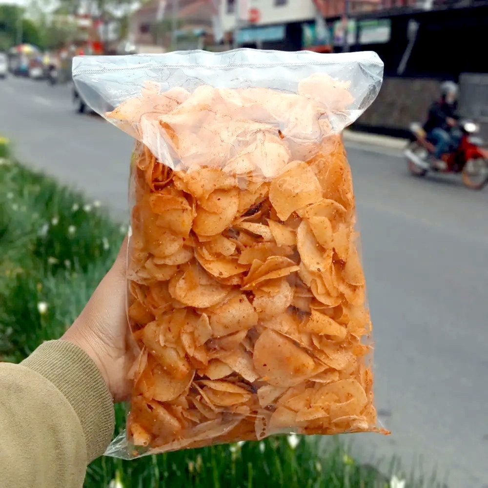 

Moring Pedas Daun Jeruk 1Kg Morang Moreng | Keripik Cimol Kering Cikruh Viral Renyah