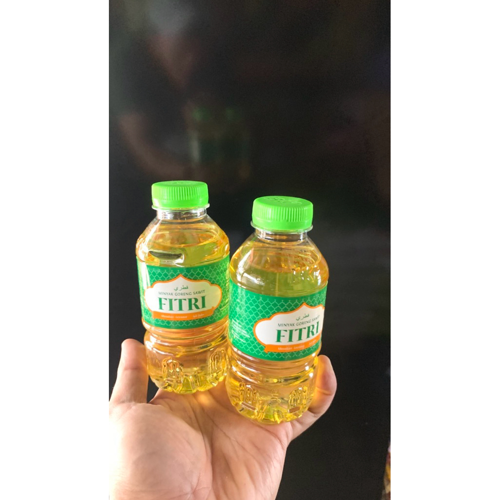 

Minyak Goreng Sawit FITRI 1 pres isi 24 botol @200ml