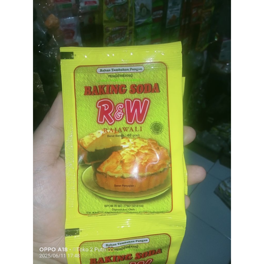 

Soda Kue Baking soda & Baking powder pengembang makanan RAJAWALI R&W sachet ECER