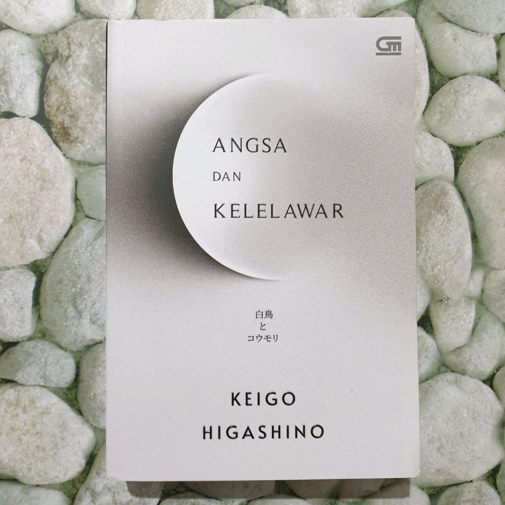 (Preloved) Angsa dan Kelelawar - Keigo Higashino
