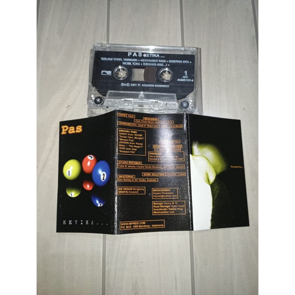 kaset pita pas band ketika