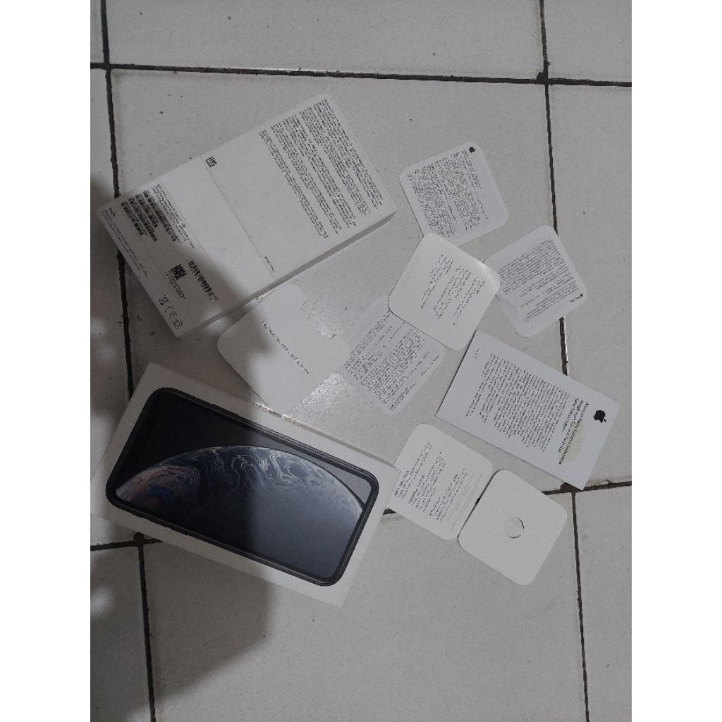 DUS BOX IPHONE XR BLACK ORIGINAL IBOX Ori copotan