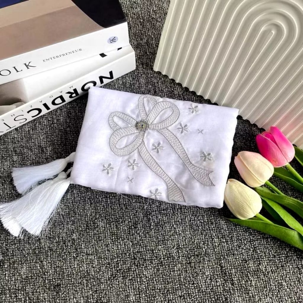 Hijab segi empat Paris coquette terbaru//hijab segi empat Paris bordir coquette besar//hijab segi em