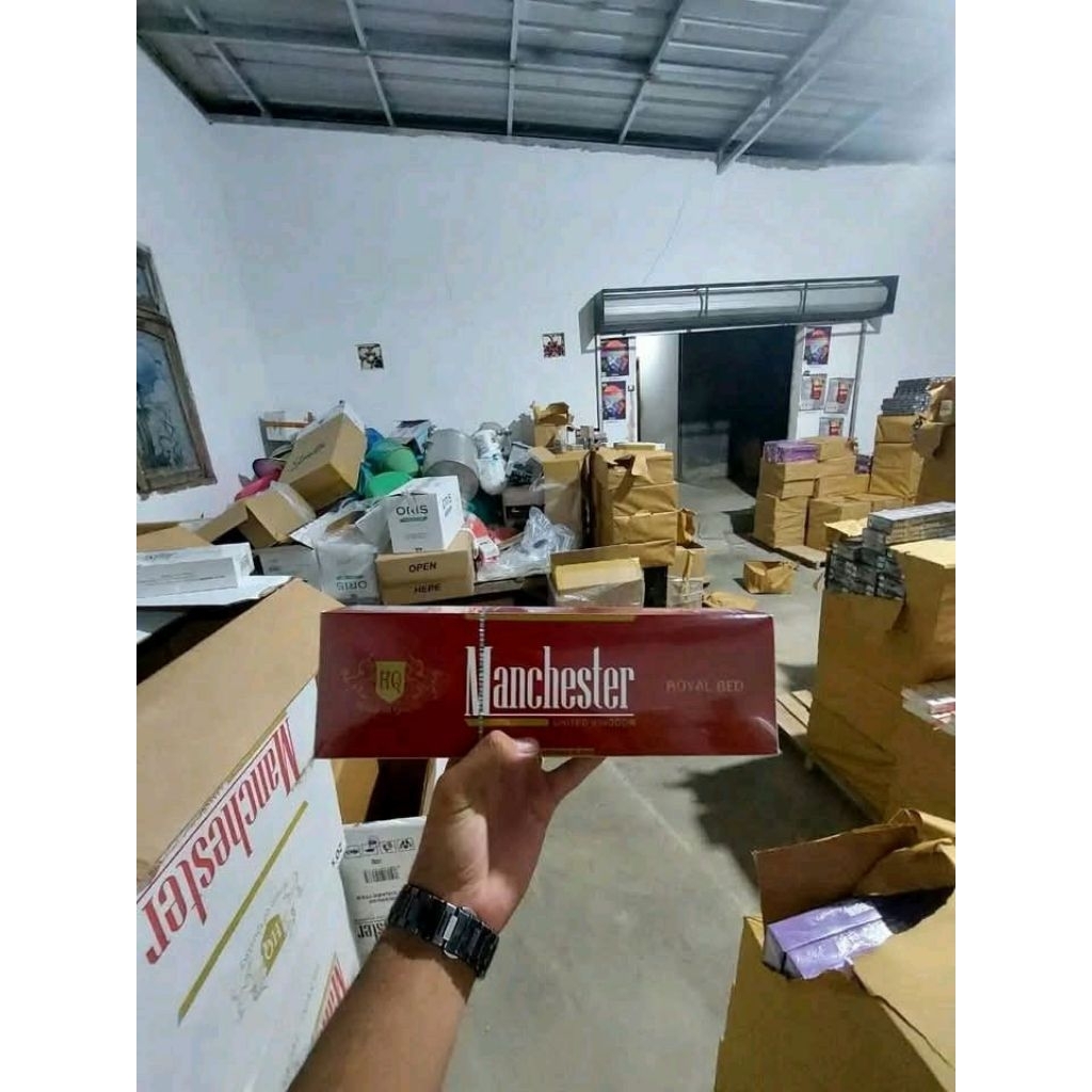 

KOTAK MENCHESTER ROYAL RED