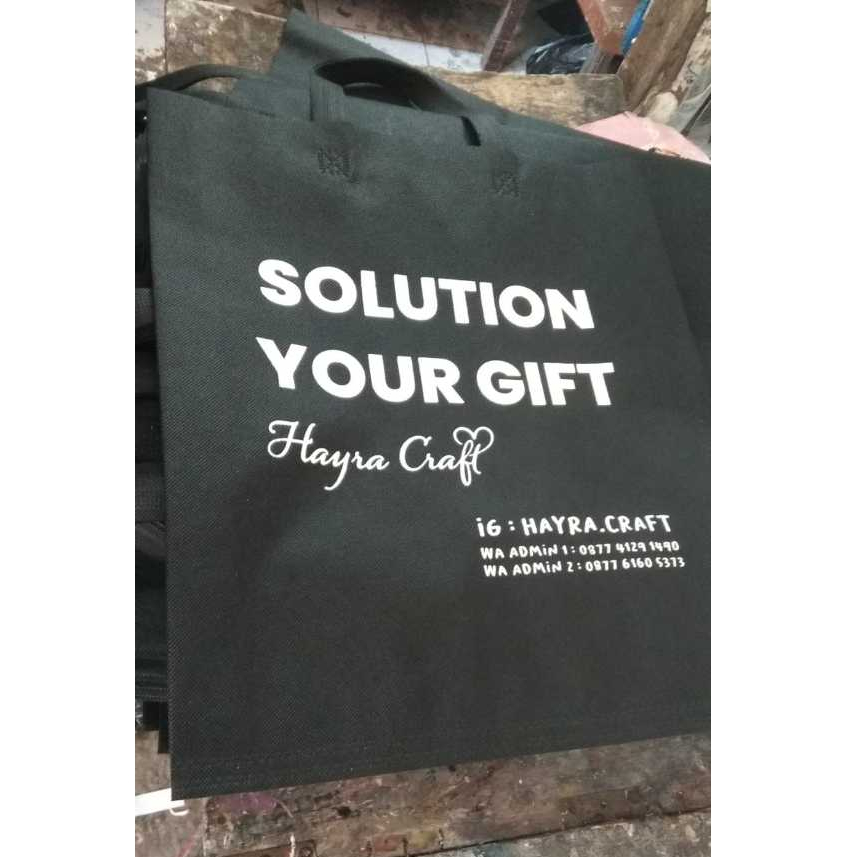 

1 HARI BERES Tas Spunbond Paling Laris !!! 38x45x8 70gramasi tas kain / goodiebag / spunbond / tas ulang tahun / tas event/ tas promosi / tas sablon