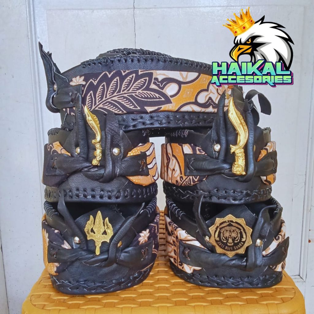 Ikat Kepala Sunda Blangkon Jawa Makuta Bali Bando Bendo Adat Sunda Motif Batik Bahan Kulit Asli + Bo