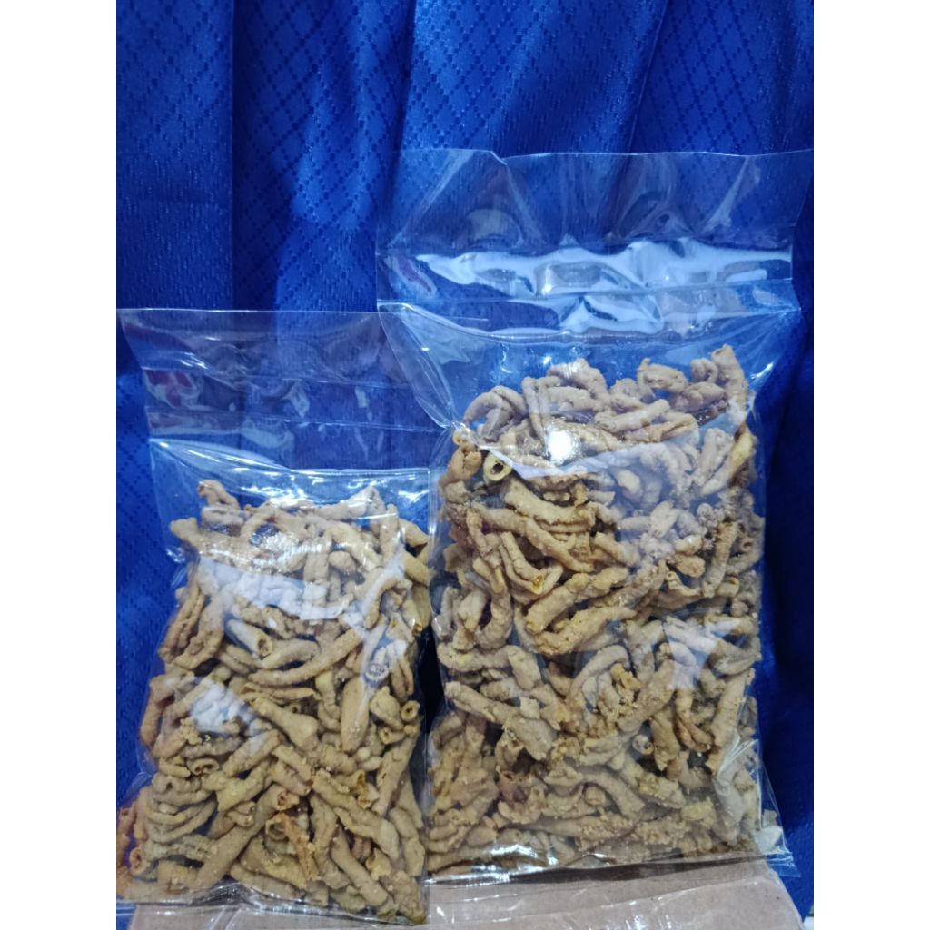 

Kripik Usus Ayam Cemilan Keripik Gurih Renyah Enak Mantul 250gr Camilan Original