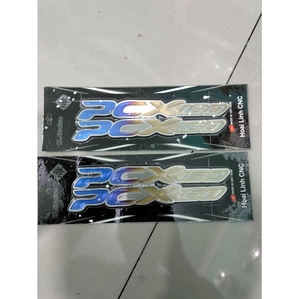 Emblem Body PCX 160 Titanium