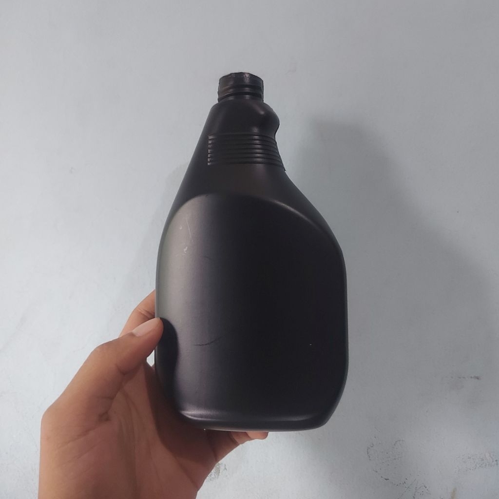 BOTOL HDPE 500ML HDPE SLIM HITAM DOP NECK 28 ( BOTOL SAJA )
