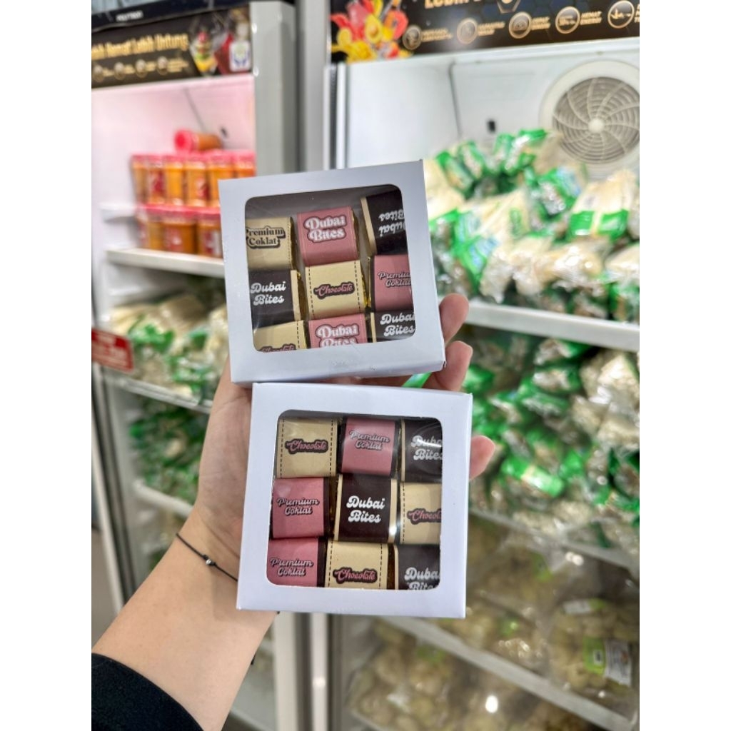 

Coklat Dubai Viral Isi 1 Box 6 Pcs Halal