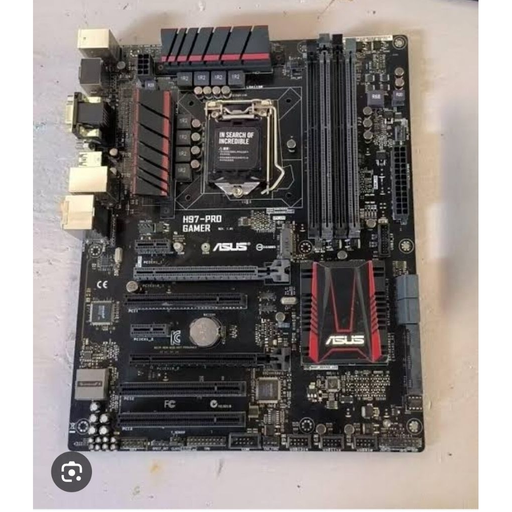 Mobo LGA1150 4 slot ram