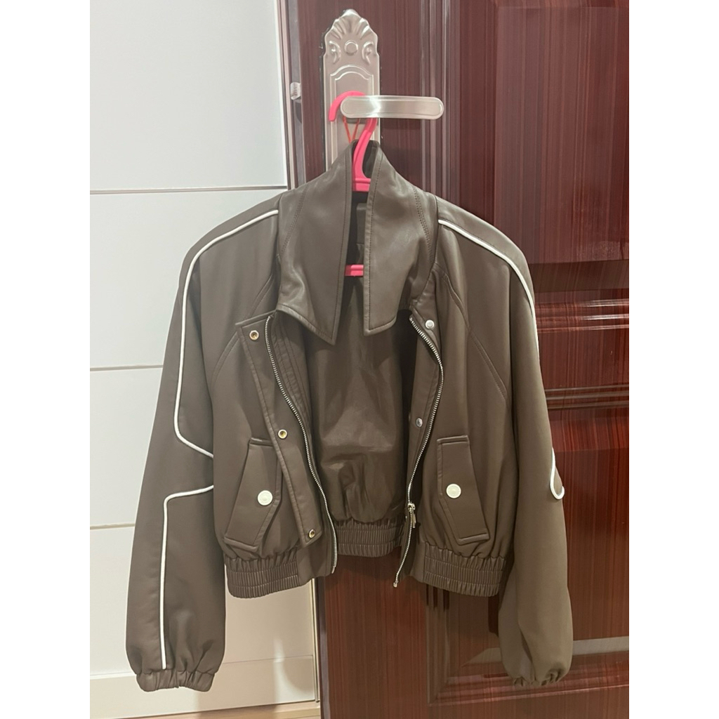 Brown Leather Jacket fit to M