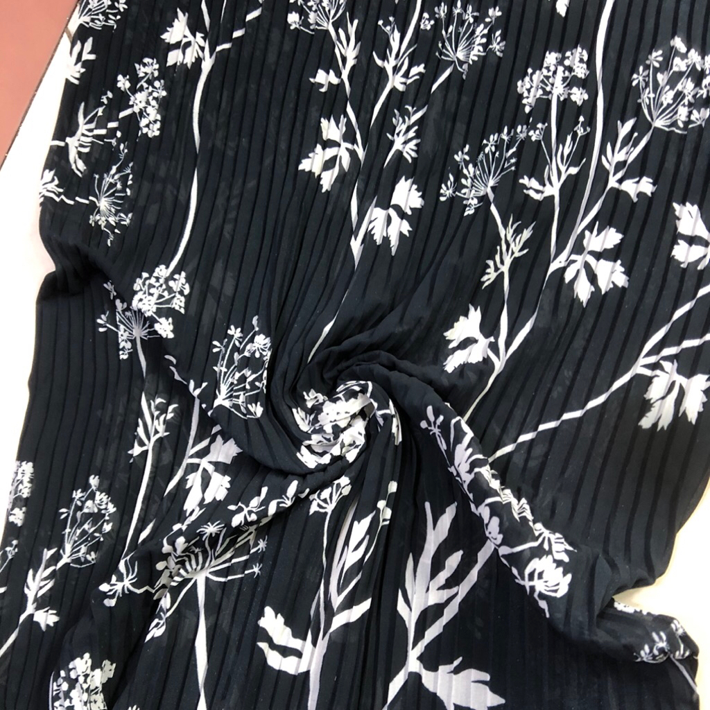 kain plisket motif bunga - kain plisket motif impor - kain plisket motif premium ant