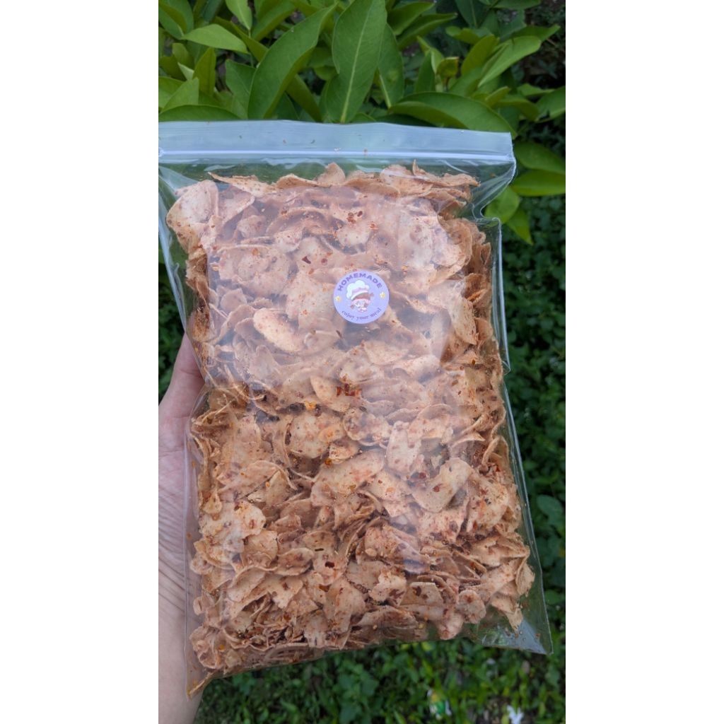 

Keripik basreng pedas dan original