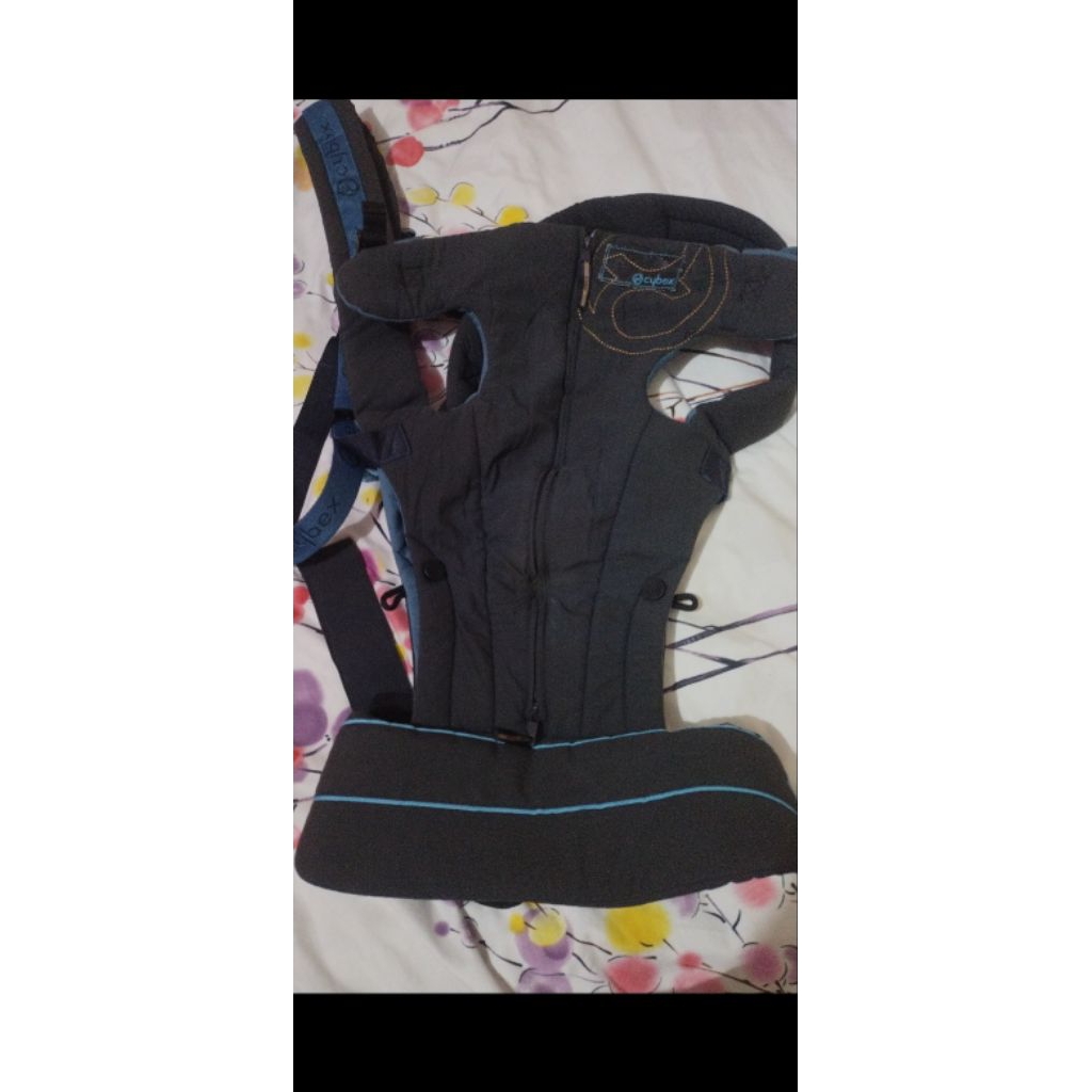 Gendongan travelling Cybex Preloved