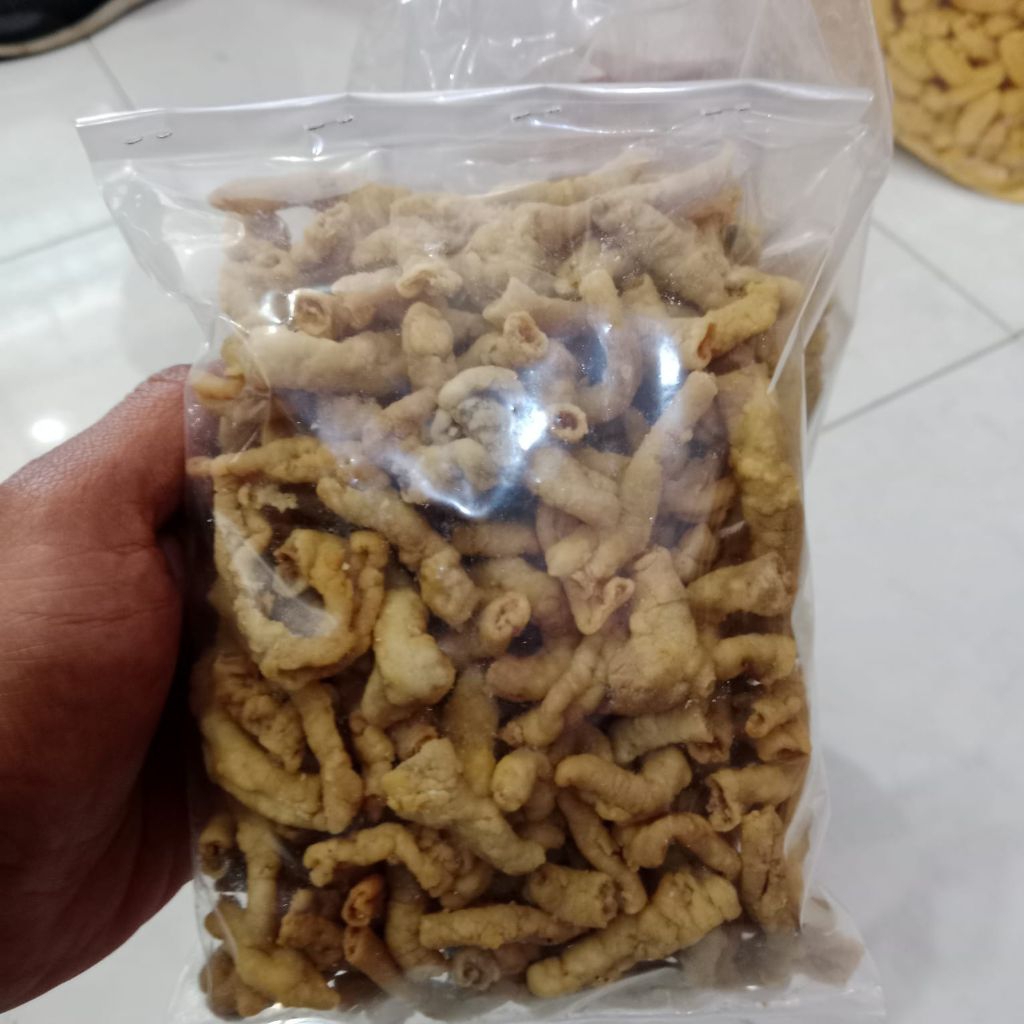 

KRIPIK USUS ORIGINAL RENYAH & GURIH (250)