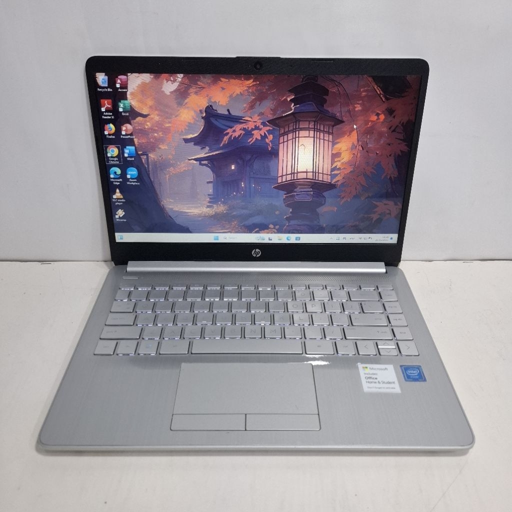 Laptop hp 14s Intel Celeron N4020 Ram 8gb ssd 256gb keyboard backlit
