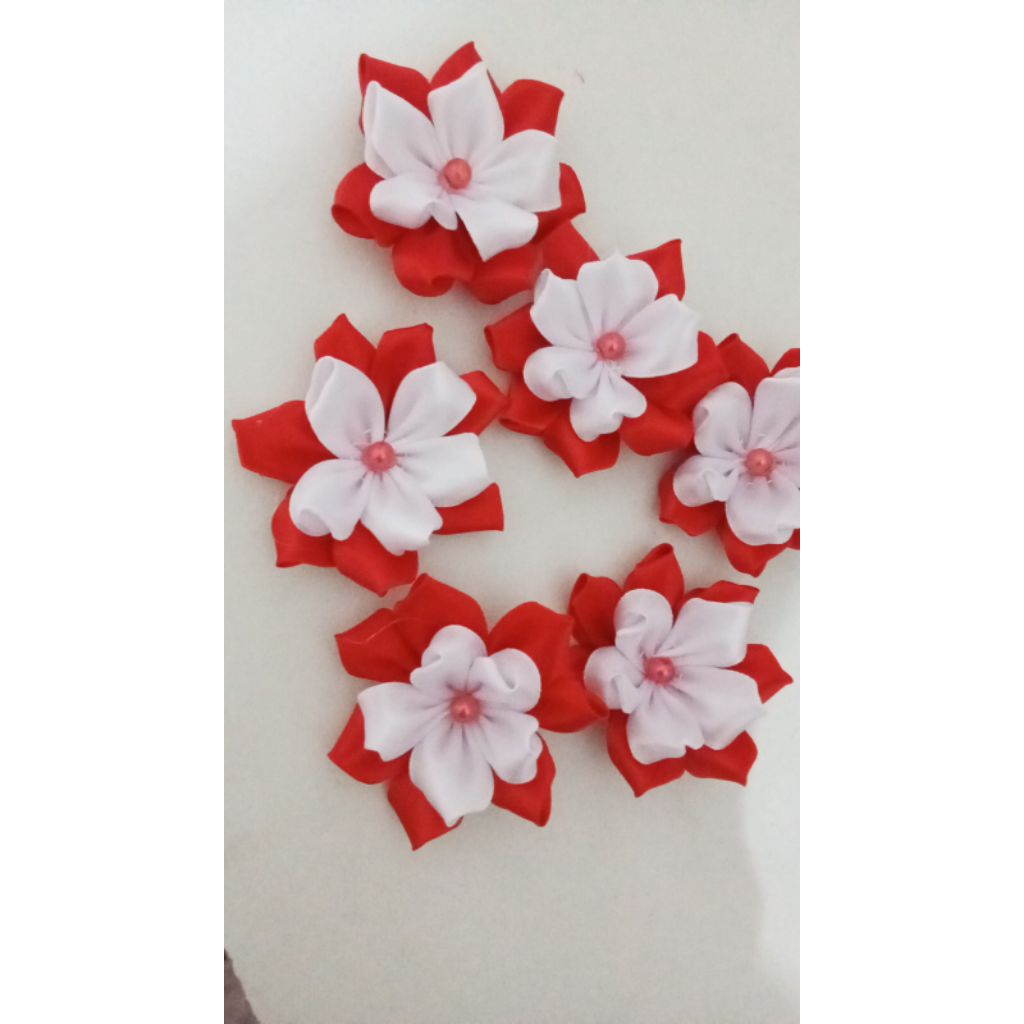 

aplikasi bunga pita satin 2 tumpuk /aplikasi bunga seserahan