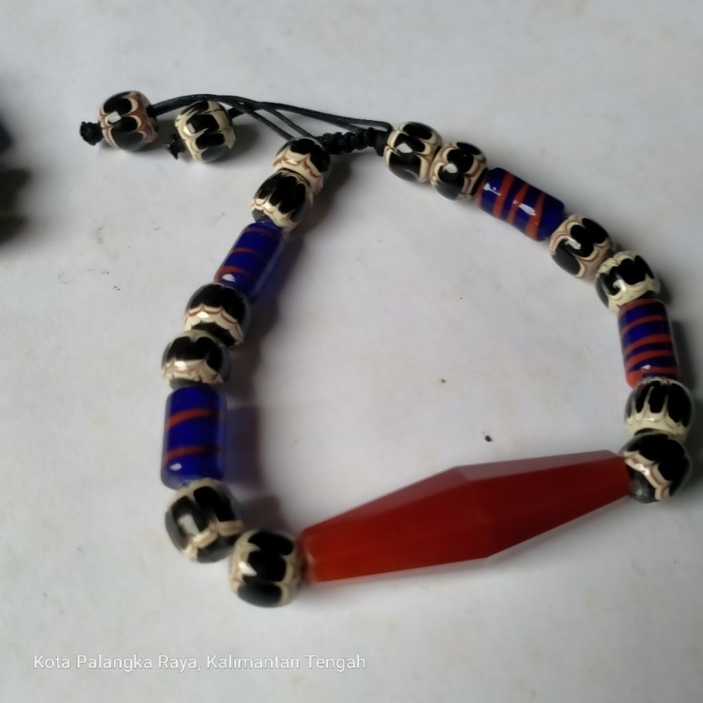 Gelang Lilis Lamiang 4 Cm Batu
