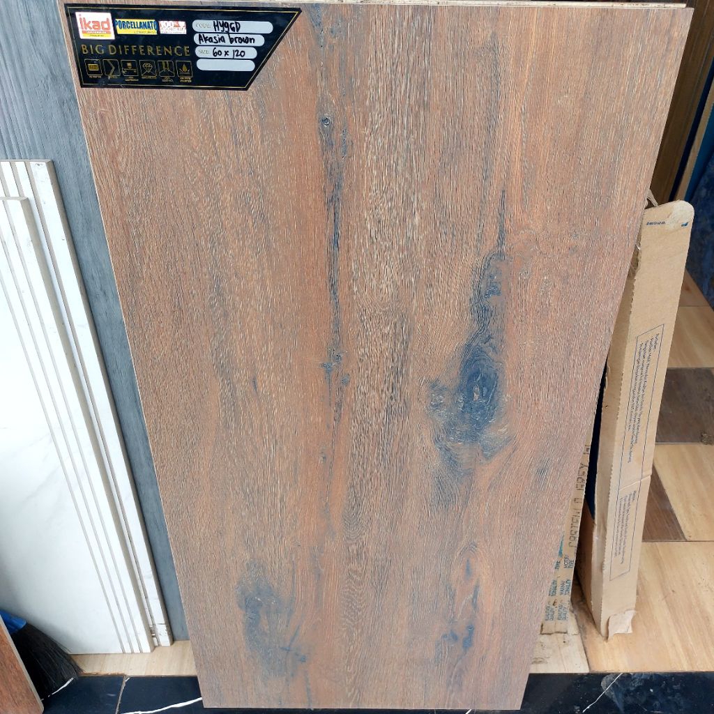 Granit lantai 60x120 motif kayu akasia brown ikad