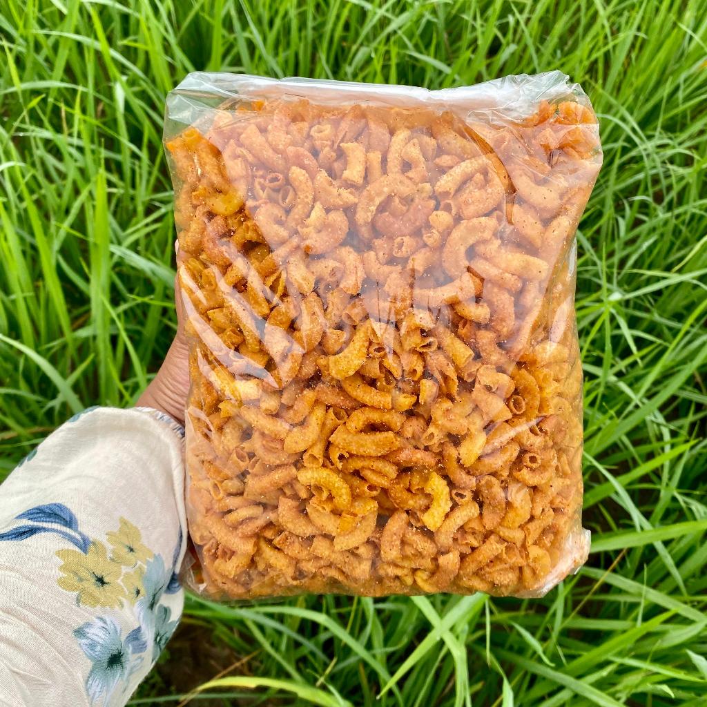 

Cemilan Makaroni Pipa Kering 1kg Snack Gurih Pedas Kriuk Favorit