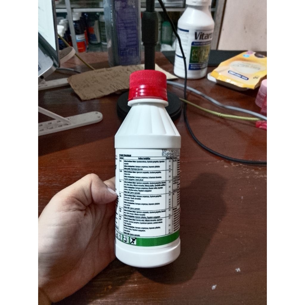 ROUNDUP HERBISIDA PEMBASMI RUMPUT SISTEMIK