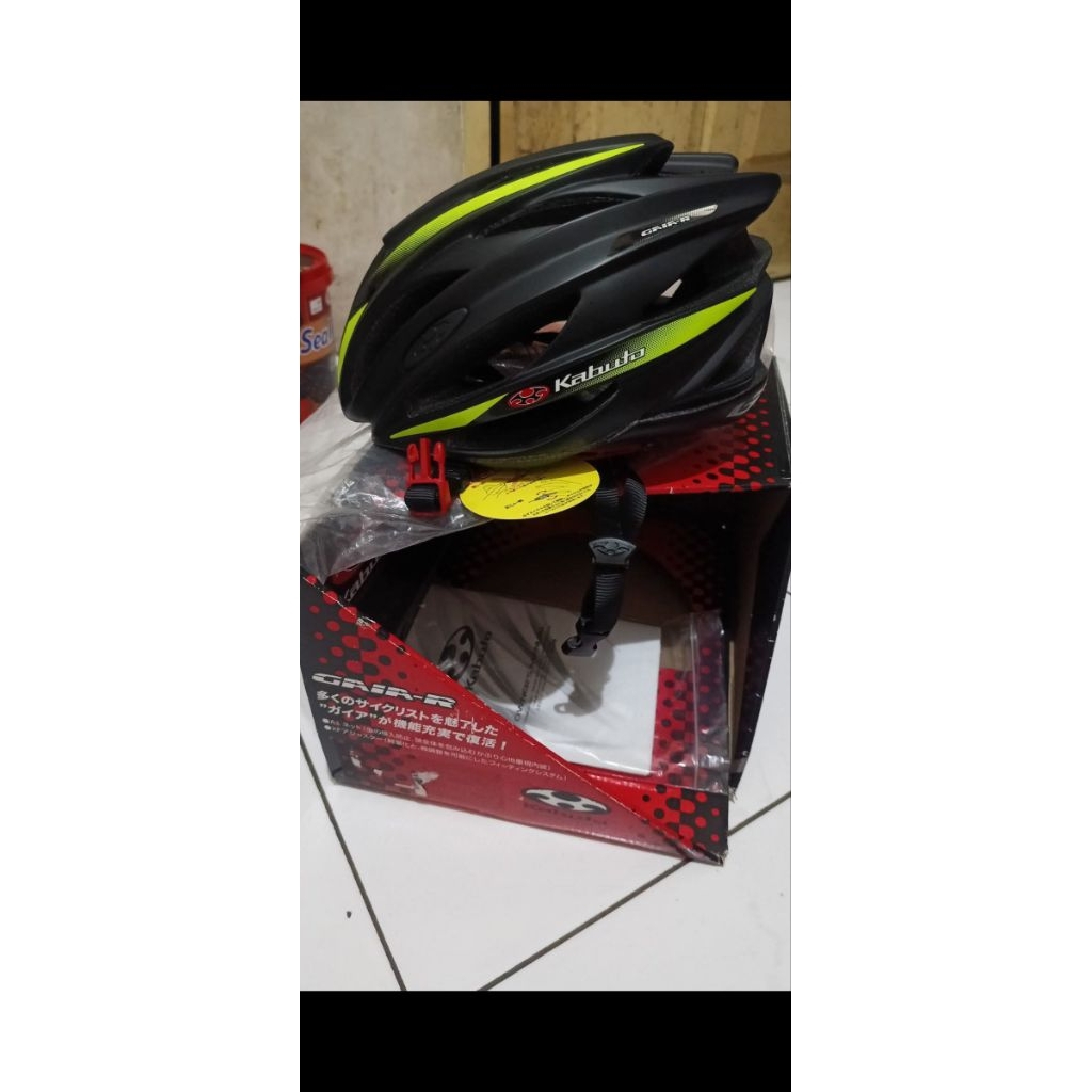 Helm Sepeda Roadbike Kabuto GAIA Original
