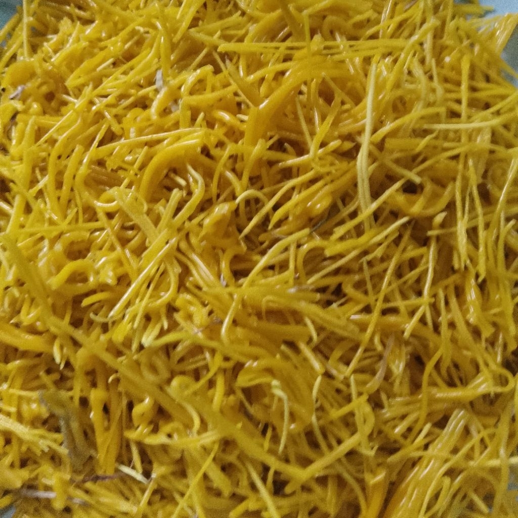 

Remukan Kerupuk mie mentah mie uwur 250gr