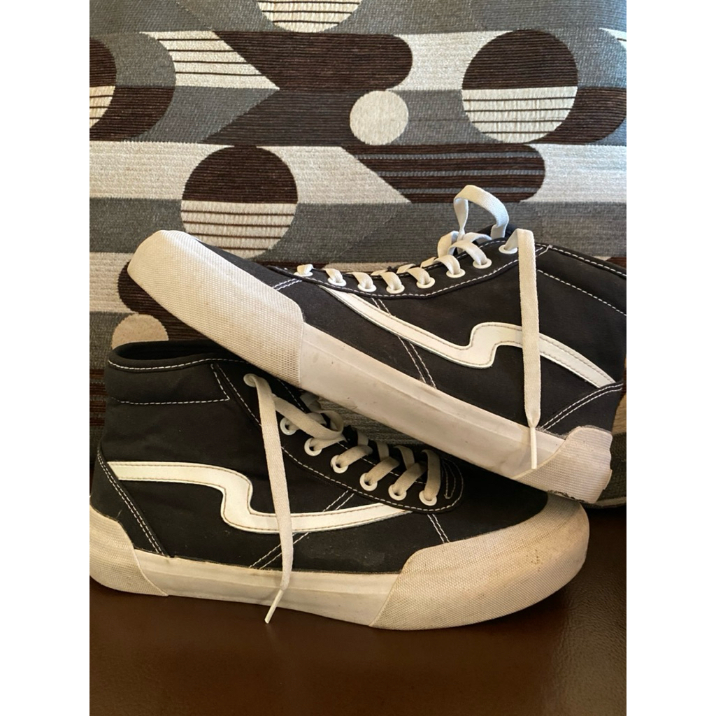 sepatu patrobas (preloved)