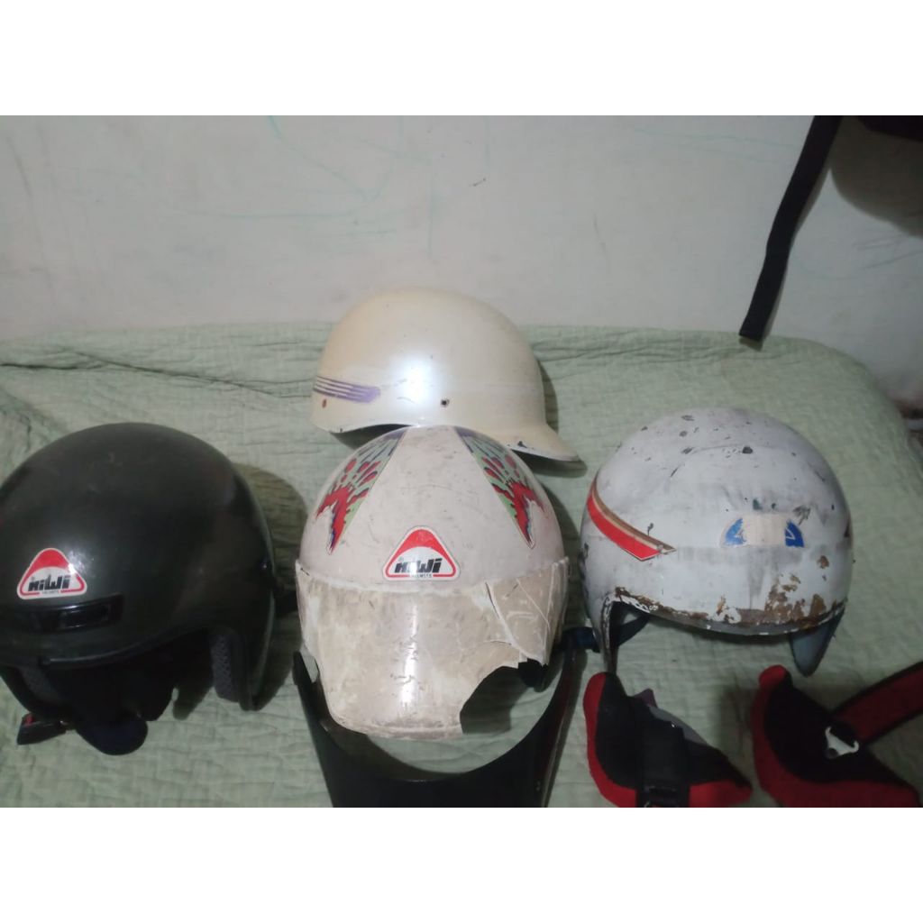 helm kiwi, gag cibuk