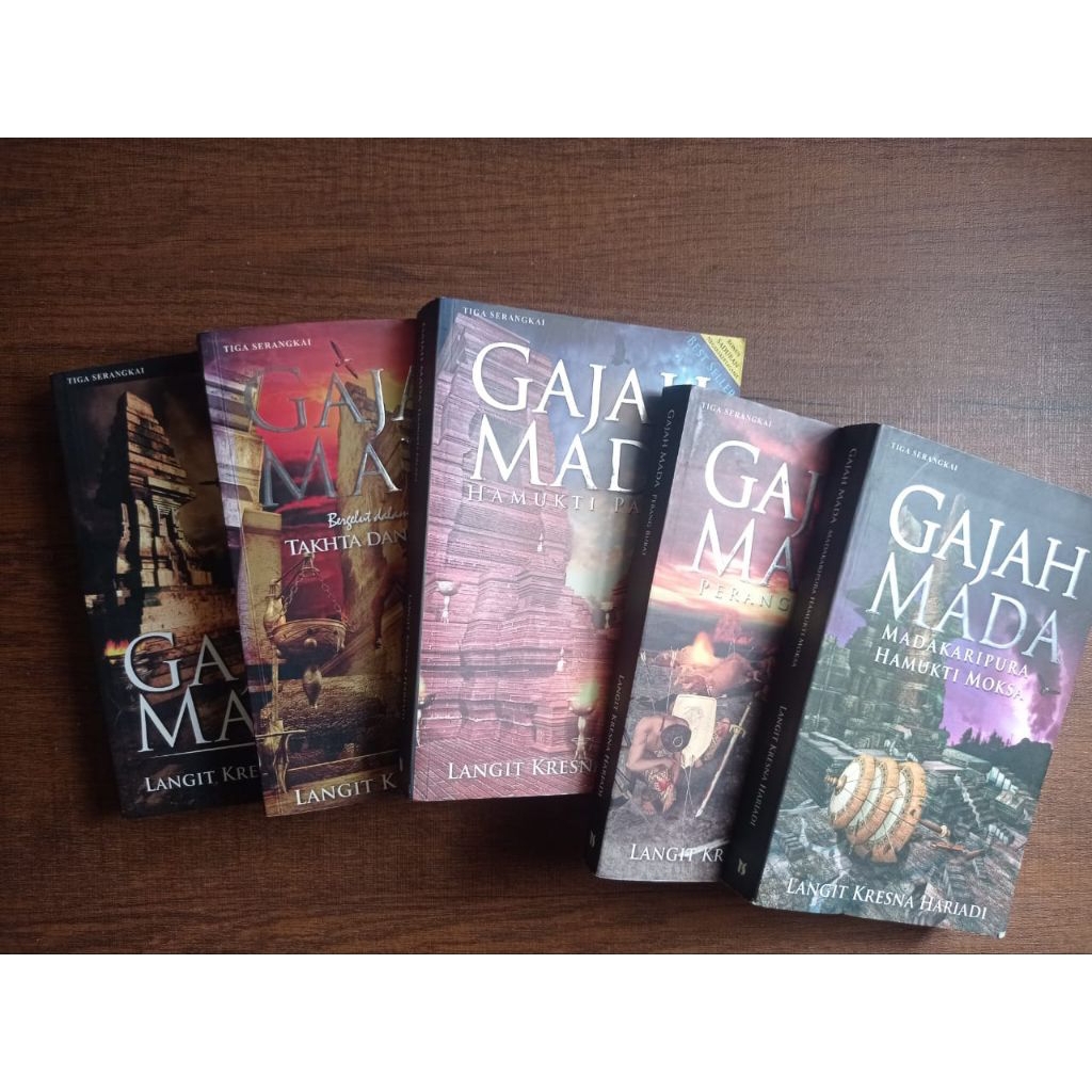 Gajah Mada - Langit Kresna Hariadi (Set  Lengkap 1-5)