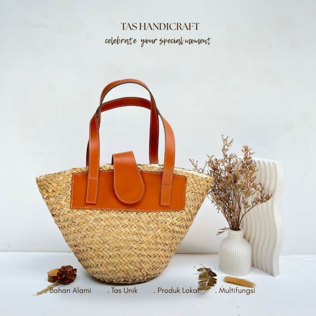 Tas Selempang Wanita Anyaman Mendong Kombinasi Kulit | Tas Etnik Bali | Tas Kerajinan| Tas Pengajian