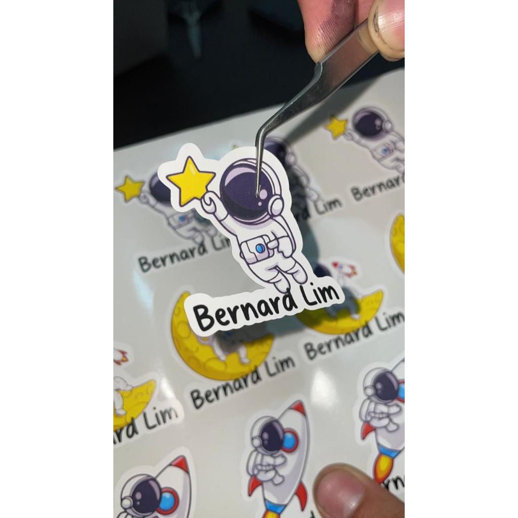 

Sticker Label Karakter isi 18pc /Set Sticker Botol Minum Buku Kotak Makan