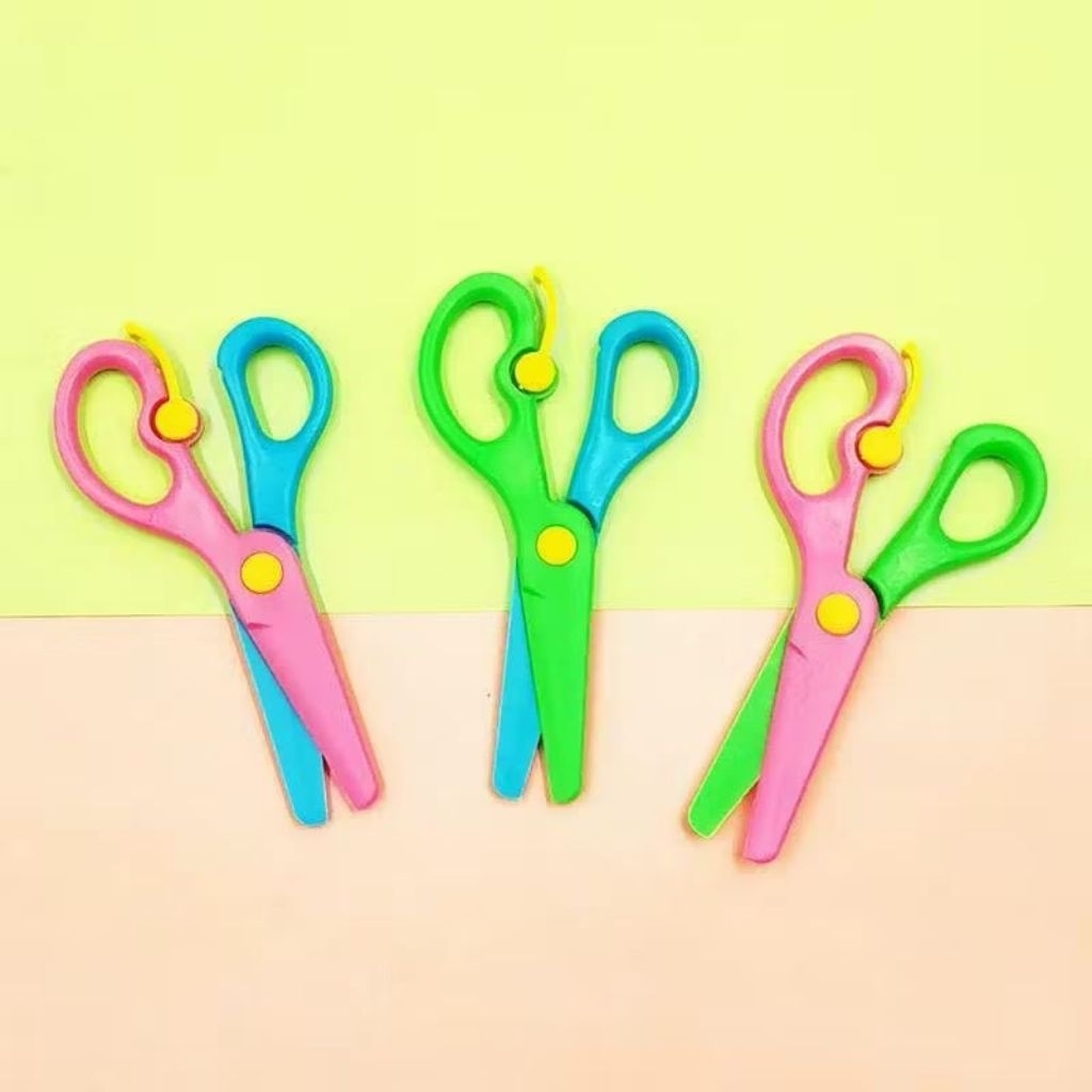 

{BG} Gunting Pengaman Plastik / Gunting Anak Aman Gunting Plastik Pengaman Kerajinan Tangan Gunting Pengaman DIY / Mainan Edukasi Untuk Anak Pemotong Kertas Mini Gunting Plastik Kepala Bulat Untuk Anak