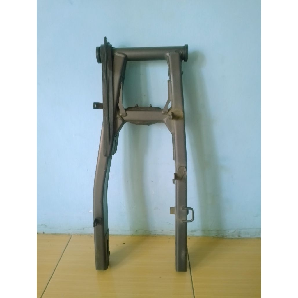 arm swing arm ori cbr150r facelift