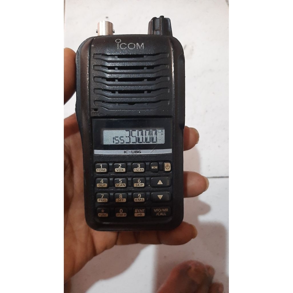 HT icom ic V86 japan preq 350 mhz